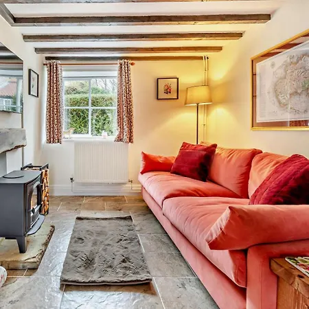 2 Bed In York Oc-93614 * Nawton
